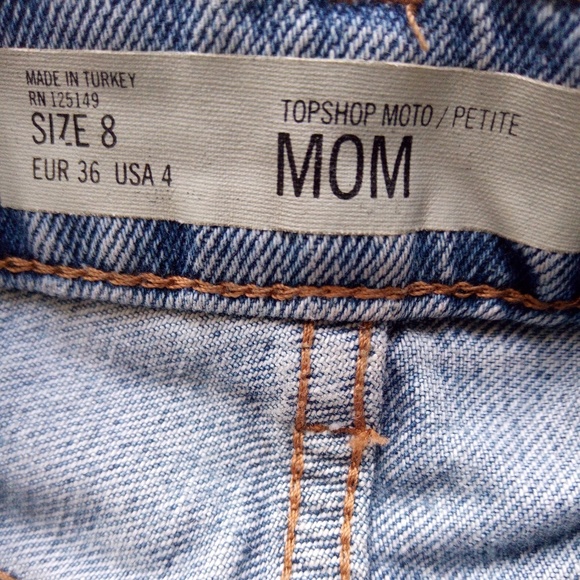 🌈Top Shop Moto Badge  Denim Mom Shorts - Picture 4 of 6